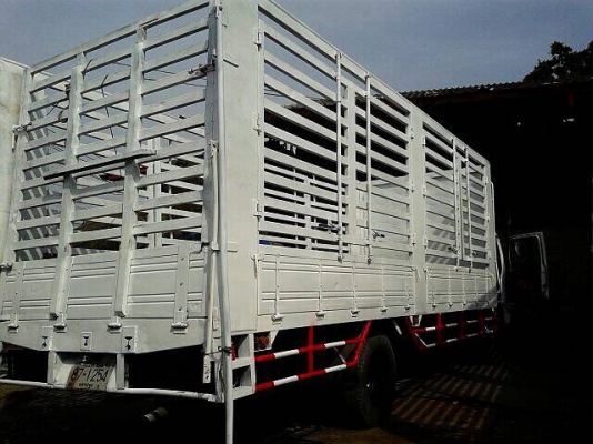 ลดราคา !! ISUZU DECA เครื่อง195 คอกเปิดได้รอบด้านยาว7.2ม. สภาพสวยราคาถูก