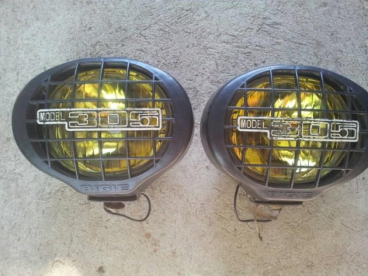 สปอร์ตไลท์รถยนต์มือสอง