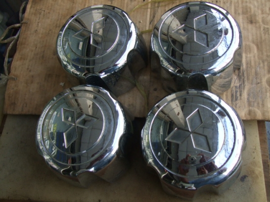 ฝาครอบดุมล้อ มิตซู