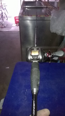 คันตีเหยื่อปลอมพร้อมรอก SYRAN