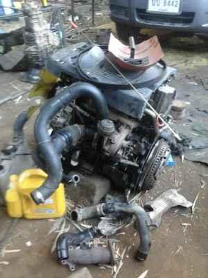 ขาย(29,000)เครื่องพร้อมเกียร์ มัสด้าBT-50มีใบคุม  คอมมอลเรว