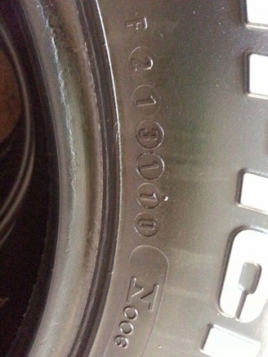 ขายยาง BF km2 31 x 10.5 x 15 ปี 10 ขายยาง BF km2 31 x 10.5 x 15 ปี 10