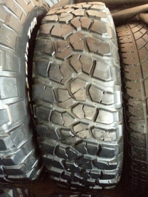 ขายยาง BF km2 31 x 10.5 x 15 ปี 10 ขายยาง BF km2 31 x 10.5 x 15 ปี 10