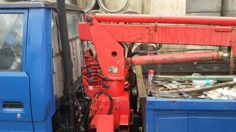 6ล้อติดเครน TOYOTA วางเครื่องISUZU ลงเล่มแล้ว รถใช้ในร้านวัสดุก่อสร้าง เครน1ตัน เล่มพร้อม 087-2976734