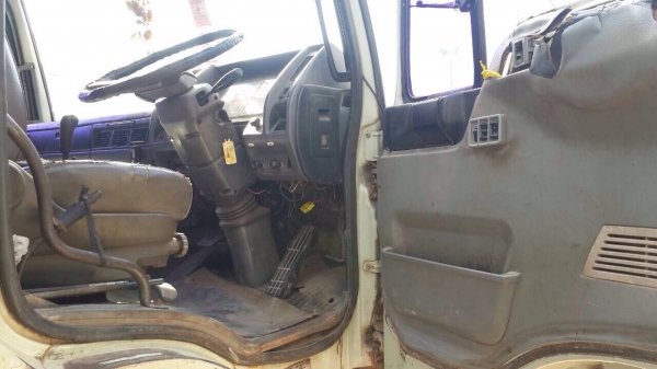 ขายรถพ่วง HINO FM1MNKA เครื่อง 220 แรง ปี 44 กระบะดัมพ์สามมิตร ลูก 3 เพลา ติดแก๊ส NGV 10 ถัง