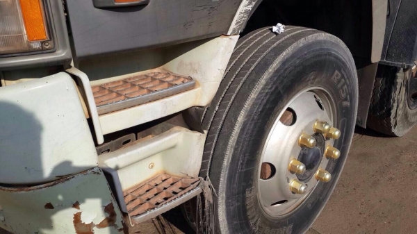 ขายรถพ่วง HINO FM1MNKA เครื่อง 220 แรง ปี 44 กระบะดัมพ์สามมิตร ลูก 3 เพลา ติดแก๊ส NGV 10 ถัง