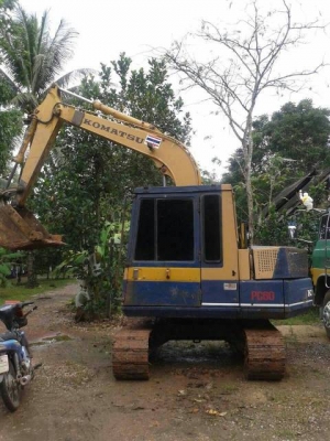 KOMATSU PC60-5 รถสวย มีแอร์ เอวแน่น ช่วงล่างเต็ม เครื่องดี แรง ทำงานไม่โหลด ราคาต่อรองได้ 087-2976734