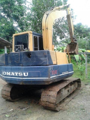 KOMATSU PC60-5 รถสวย มีแอร์ เอวแน่น ช่วงล่างเต็ม เครื่องดี แรง ทำงานไม่โหลด ราคาต่อรองได้ 087-2976734