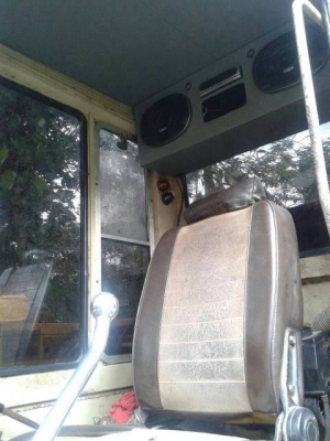 KOMATSU PC60-5 รถสวย มีแอร์ เอวแน่น ช่วงล่างเต็ม เครื่องดี แรง ทำงานไม่โหลด ราคาต่อรองได้ 087-2976734