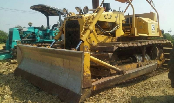 ขายรถแทรคเตอร์ CAT D4E เครื่อง 43C เอกสารใบแจ้งจำหน่าย รถสวยพร้อมใช้