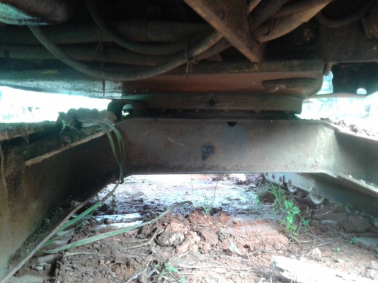 KOMATSU PC40-6 รถพร้อมใช้ แรงดี เครื่องแห้ง ราคาคุยได้ 087-2976734