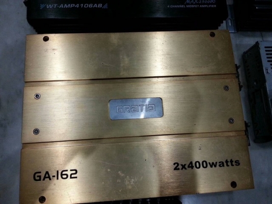 สวยมือ 2  เครื่องเสียงติดรถ สภาพดีครับ