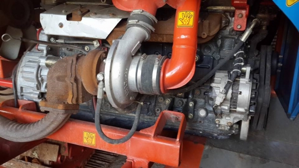 ขายรถเกี่ยวข้าว ศักดิ์พัฒนา SS510มาร์ค2 เครื่องมิตซู260 เทอร์โบ ช่วงล่างเต็ม เครื่องดี สภาพพร้อมลงงาน ตู้ดีสภาพพร้อมใช้งาน ขายรถเกี่ยวข้าว ศักดิ์พัฒนา SS510มาร์ค2 เครื่องมิตซู260 เทอร์โบ ช่วงล่างเต็ม เครื่องดี สภาพพร้อมลงงาน ตู้ดีสภาพพร้อมใช้งาน