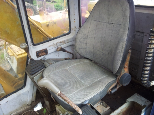 KOBELCO 120-2 พร้อมใช้ขายตามสภาพลดราคากันสุดๆไปเลยยอมขายขาดทุนครับ KOBELCO 120-2 พร้อมใช้ขายตามสภาพลดราคากันสุดๆไปเลยยอมขายขาดทุนครับ