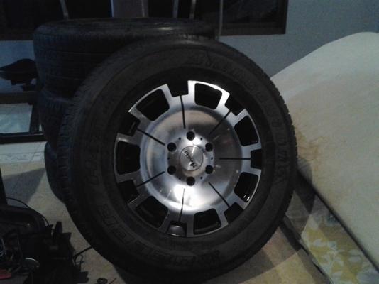 สนใจตัวใหนสอบถามได้นะครับ สนใจตัวใหนสอบถามได้นะครับ