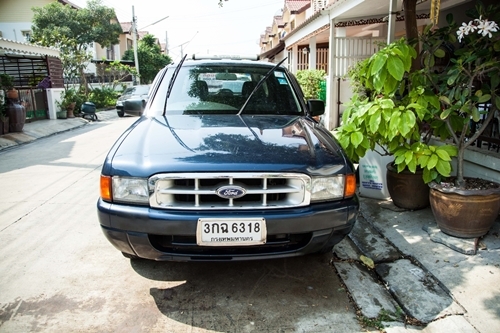 ขายด่วนร้อนเงินครับ FORD, RANGER ตัวท๊อป 2.9 เกียร์ออโต้