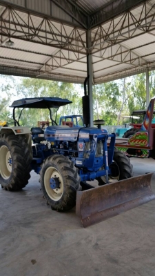 ขาย ฟอร์ด6610 สภาพดี เครื่องดี ช่วงล่างดี ว่าไป อุปกรณ์ผานหน้า หางไถ ครบ TEL :ธวัชชัย 0899207299