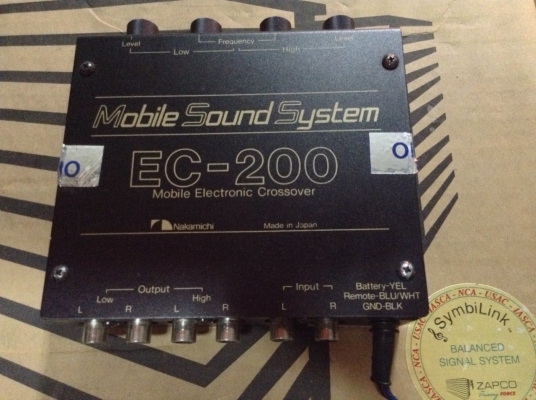 Electronic Crossover Nakamichi รุ่นEC - 200