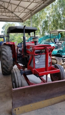 รถไถ MASSEY 185 เพลาเดียว เครื่องดี ปั้มดี ยางสวย ราคา 220,000 โทร  089-9207299