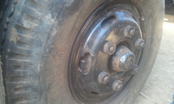 ขายisuzu 115 NPR 59Lห้างแท้Fหน้าFหลังปี40เครืองแน่น