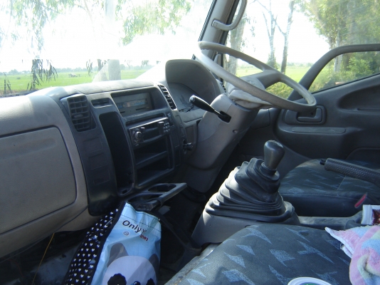 ขายดาวน์รถ 6 ล้อ ยาว 5 เมตร ราคาขายดาวน์ 120000 บาท โทร 0843376760