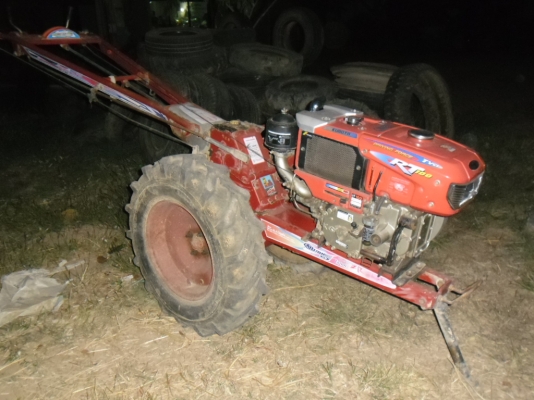 อาที100 หางลิงลม รถสวยมาก