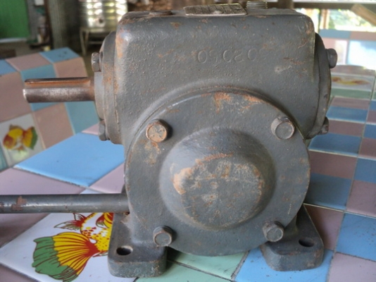 ขายเกียร์ 7.5:1 เปลื่ยนมุม 90 องศา