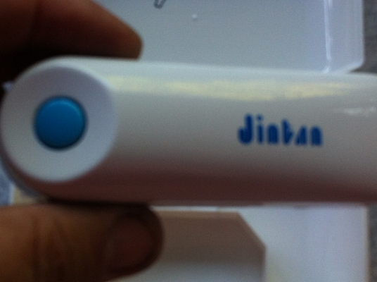 เครื่องวัดอุณหภูมิร่างกาย JINTAN เป็นของใหม่ยังไม่ได้ใช้ลองแกะภ่ายรูป เครื่องวัดอุณหภูมิร่างกาย JINTAN เป็นของใหม่ยังไม่ได้ใช้ลองแกะภ่ายรูป