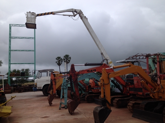 ให้เช่า รถกระเช้า สูง 22 เมตร