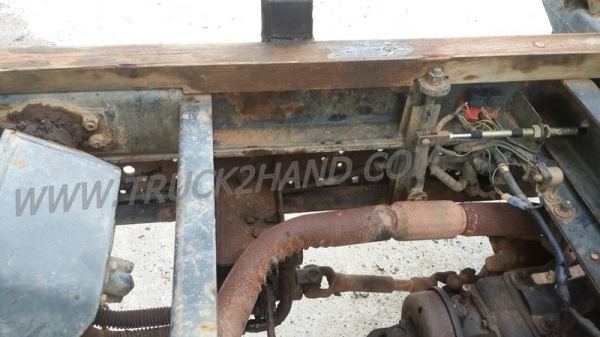 รถบรรทุก 6  ล้อ ดั้มพ์  ยี่ห้อ  ISUZU  NKR  ปีจดทะเบียน 2540