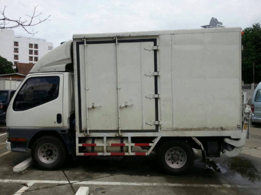 ขายรถบรรทุก 4 ล้อไม่ติดเวลา