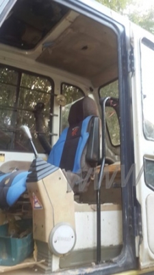 แบคโฮ  Kobelco mark 3 SK200 serial YN-15825