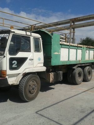 ขายสิบล้อดั้ม 2 คัน รถใช้แต่ในโรงงาน มิตซู 175 , เครื่อง Hino 195 แรงม้า เพลาเดียว