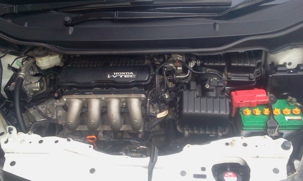 ขายถูก!!! ฮอนด้า แจ๊ส 2009 สีขาว ออโต้ แต่งสวยมาก ขายถูก!!! ฮอนด้า แจ๊ส 2009 สีขาว ออโต้ แต่งสวยมาก