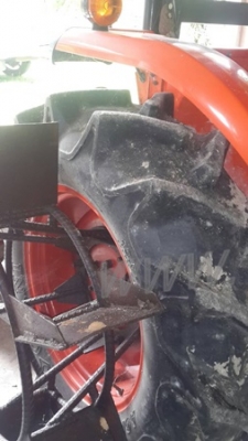 รถไถ คูโบต้า L4708 ใช้งาน 2,748 ชั่วโมง ทะเบียนพร้อม