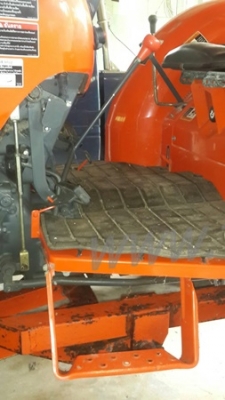 รถไถ คูโบต้า L4708 ใช้งาน 2,748 ชั่วโมง ทะเบียนพร้อม