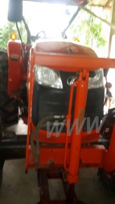 รถไถ คูโบต้า L4708 ใช้งาน 2,748 ชั่วโมง ทะเบียนพร้อม