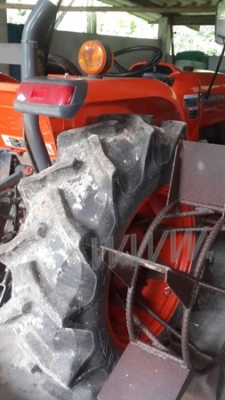 รถไถ คูโบต้า L4708 ใช้งาน 2,748 ชั่วโมง ทะเบียนพร้อม