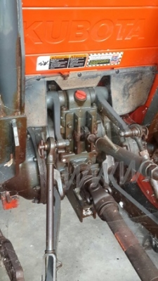 รถไถ คูโบต้า L4708 ใช้งาน 2,748 ชั่วโมง ทะเบียนพร้อม