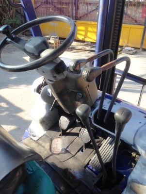 -:-*&bull;*ข า ย ร ถ ย ก เ ก่ า น อ ก*&bull;*-:-KOMATSU FG20C-12 เสา4เมตร สนใจติดต่อ083-062-0223