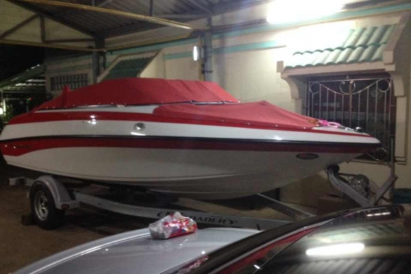 ขายเรือสปีดโบ๊ท  สภาพใหม่   ปี2013ยี่ห้อคาวลาย์   เครื่องเมอร์คิวรี่3.0. -3000cc  ราคาคุยกัน  ต่อรองได้
