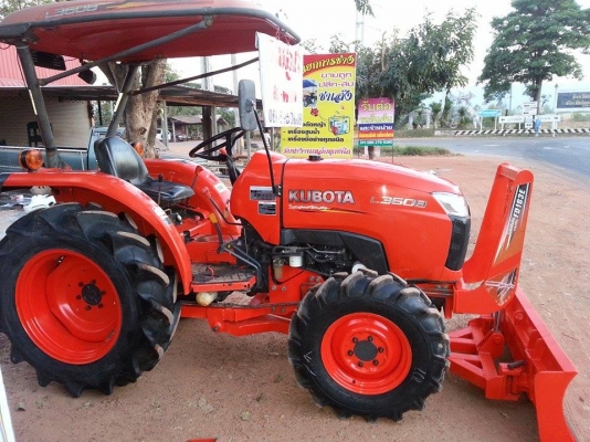 เพชรรุ่งเรืองจัดให้ครับ L3608พร้อมผานหก รถสวยพร้อมลุย 340,000บ. เพชรรุ่งเรืองจัดให้ครับ L3608พร้อมผานหก รถสวยพร้อมลุย 340,000บ.