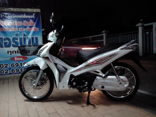 ขออนุญาติขาย HONDA WAVE 125-i สีขาวมุก วิ่ง 6,xxx กิโล โอนให้ฟรีครับ