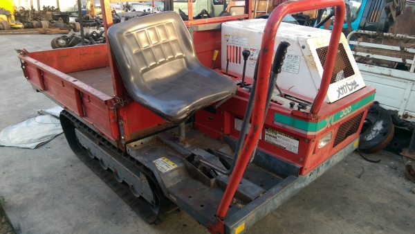 รถดั้มตีนตะขาบ ขนาดเล็ก ของญี่ปุ่น