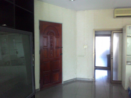 บ้านเดี่ยวสองชั้นพร้อมที่ดิน มีโฉนด เจ้าของขายเอง บ้านเดี่ยวสองชั้นพร้อมที่ดิน มีโฉนด เจ้าของขายเอง