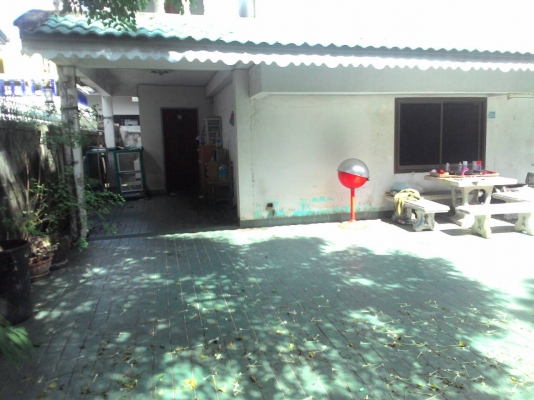 บ้านเดี่ยวสองชั้นพร้อมที่ดิน มีโฉนด เจ้าของขายเอง บ้านเดี่ยวสองชั้นพร้อมที่ดิน มีโฉนด เจ้าของขายเอง