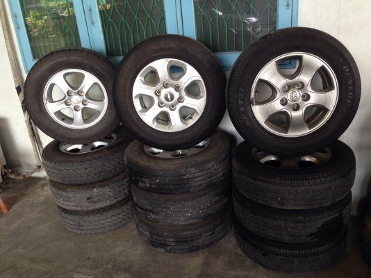 ขายล้อแม็กพร้อมยางติดรถสภาพใหม่เชฟโคโรลาโด,วีโก้แชม,ไทรตัน