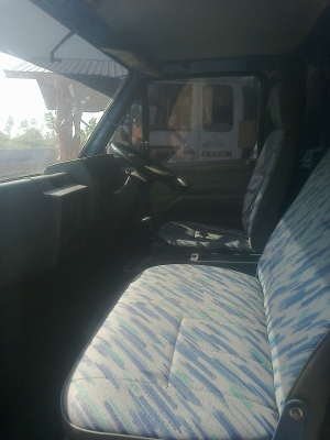 ขายรถอีซูซุรุุ่นยอดนิยม 115  รถห้างเเท้  เครื่องดีไม่เยิ้ม คัชชีสวยไม่มีผุ กระบะสวย คอกสวย รถสวยพร้อมใช้งาน เอกสารพร้อมโอน