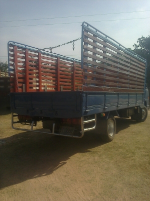 ขายรถอีซูซุรุุ่นยอดนิยม 115  รถห้างเเท้  เครื่องดีไม่เยิ้ม คัชชีสวยไม่มีผุ กระบะสวย คอกสวย รถสวยพร้อมใช้งาน เอกสารพร้อมโอน