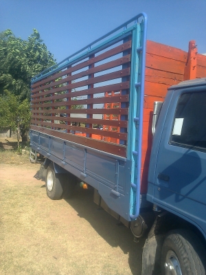 ขายรถอีซูซุรุุ่นยอดนิยม 115  รถห้างเเท้  เครื่องดีไม่เยิ้ม คัชชีสวยไม่มีผุ กระบะสวย คอกสวย รถสวยพร้อมใช้งาน เอกสารพร้อมโอน